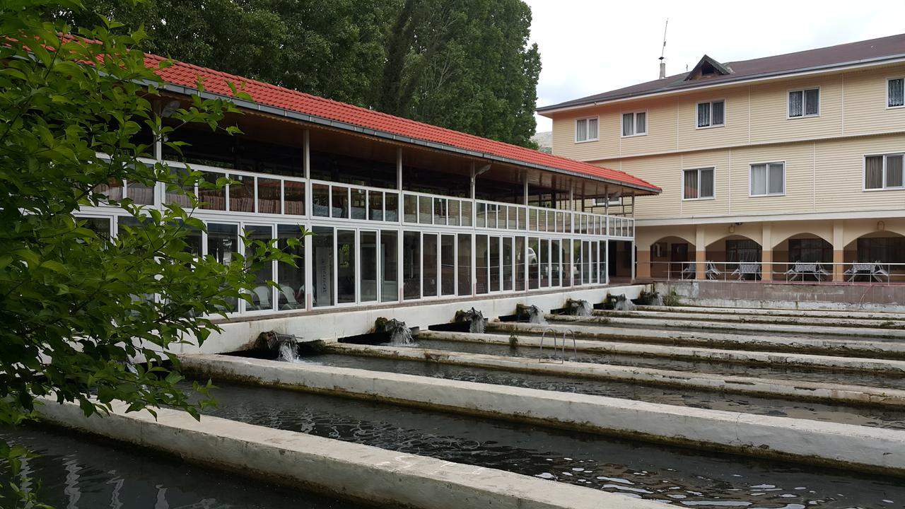 Alanlar Alabalik Ve Otel Ağlasun Extérieur photo